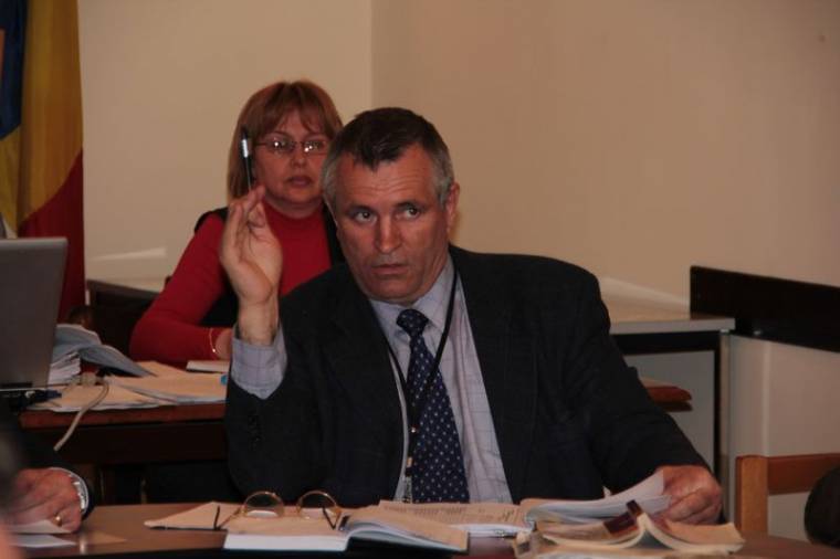 Sárgalap a tanácstól Nagy István jegyzőnek