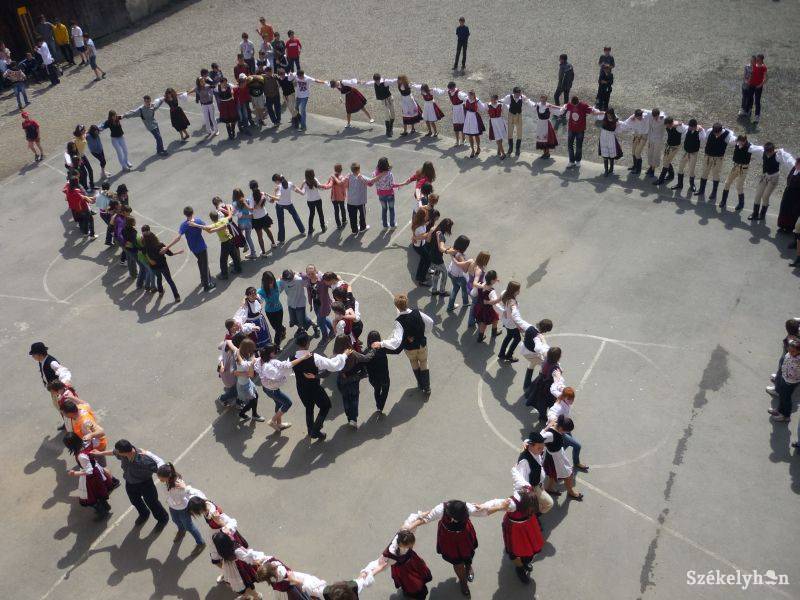 •  Fotó: Pethő Melánia