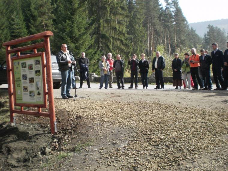 Kalandot, okulást kínál a Ditró tanösvény