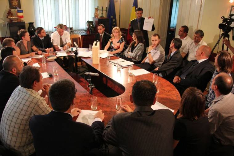 A 25 éves Bege László Alfalu alpolgármestere