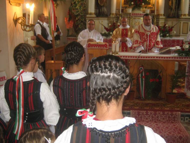 Ünnepeltek Kilyénfalván