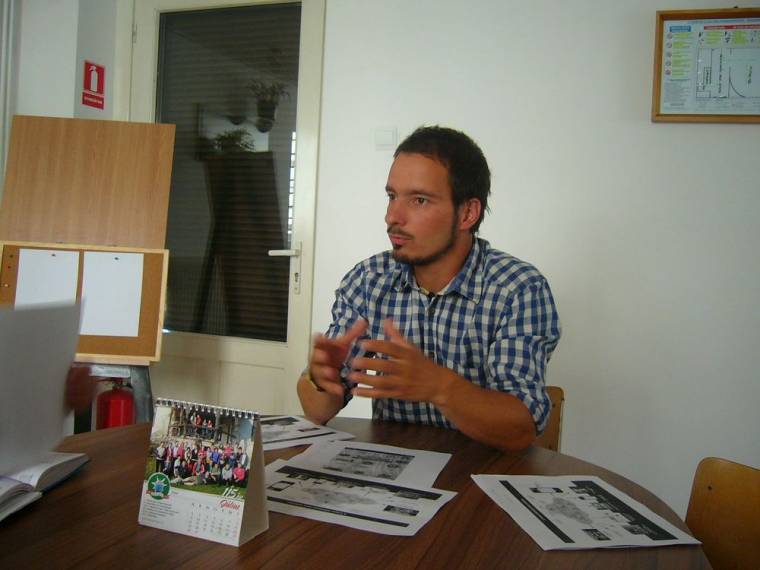 Székelyföldi virtuális útlevél, okostelefonnal