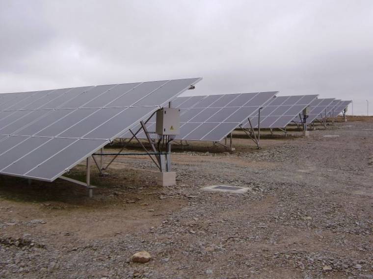 Napelemes energiapark épül Szárhegyen