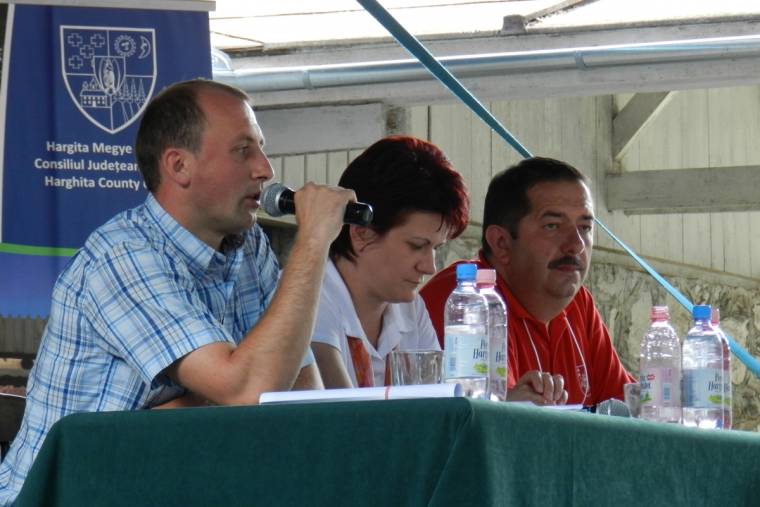 A rivális pártoknak is köszönhető az RMDSZ fölényes győzelme