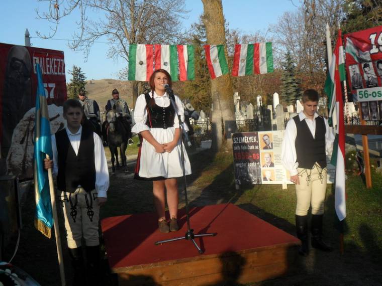 ’56-ra emlékeztek Gyergyószentmiklóson