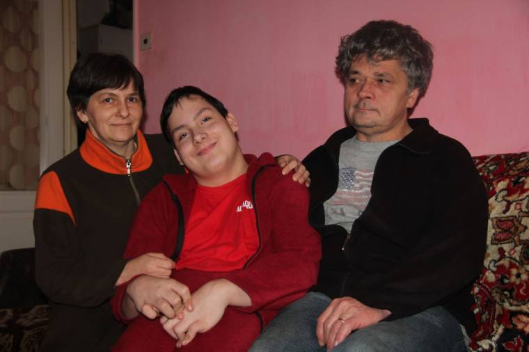 Bárki lehet angyala a Baróti családnak