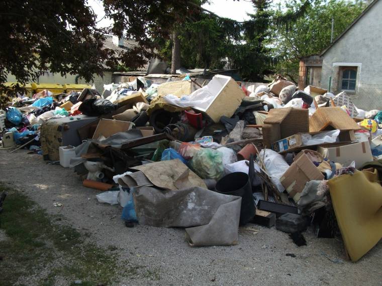 Elszállítják a kacatot