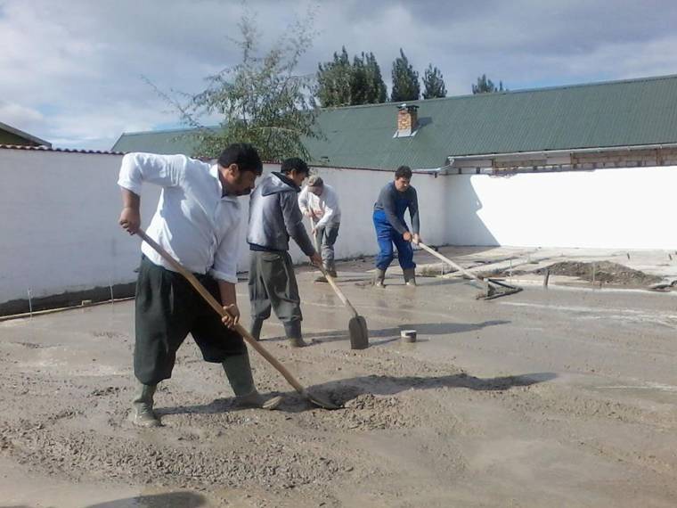 Közösségi ház épül közös erővel a Téglagyárnál