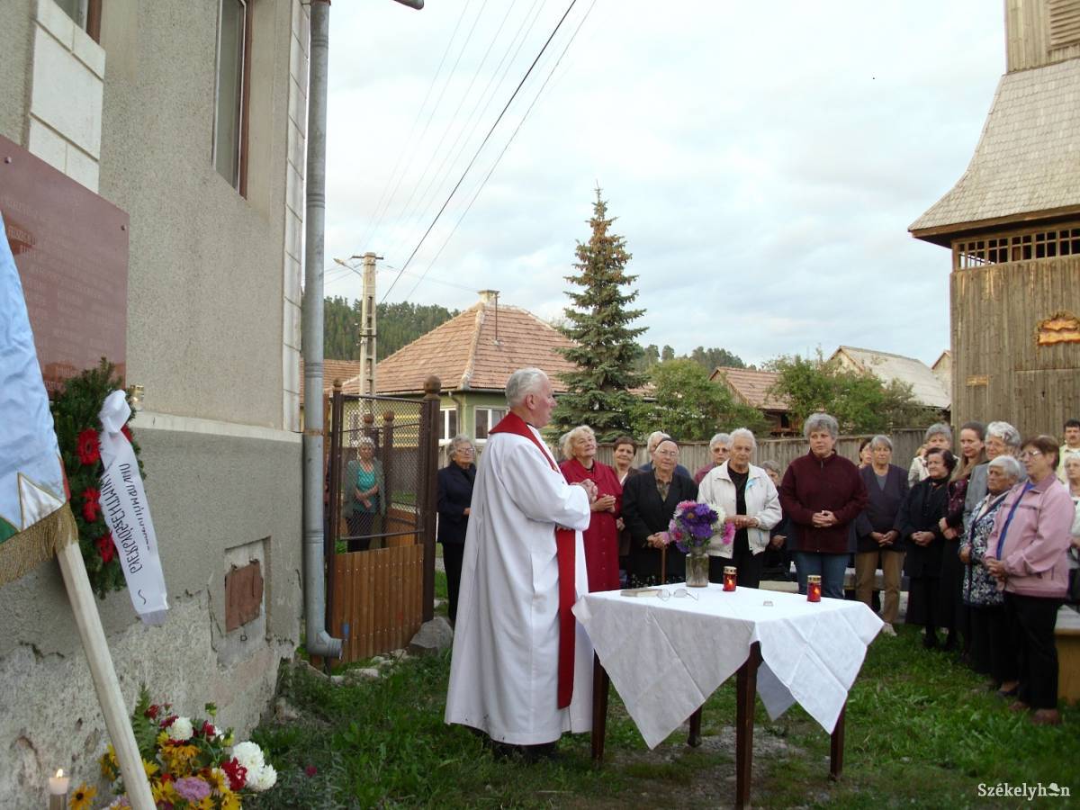 &bullet;  Fotó: Baricz Tamás Imola