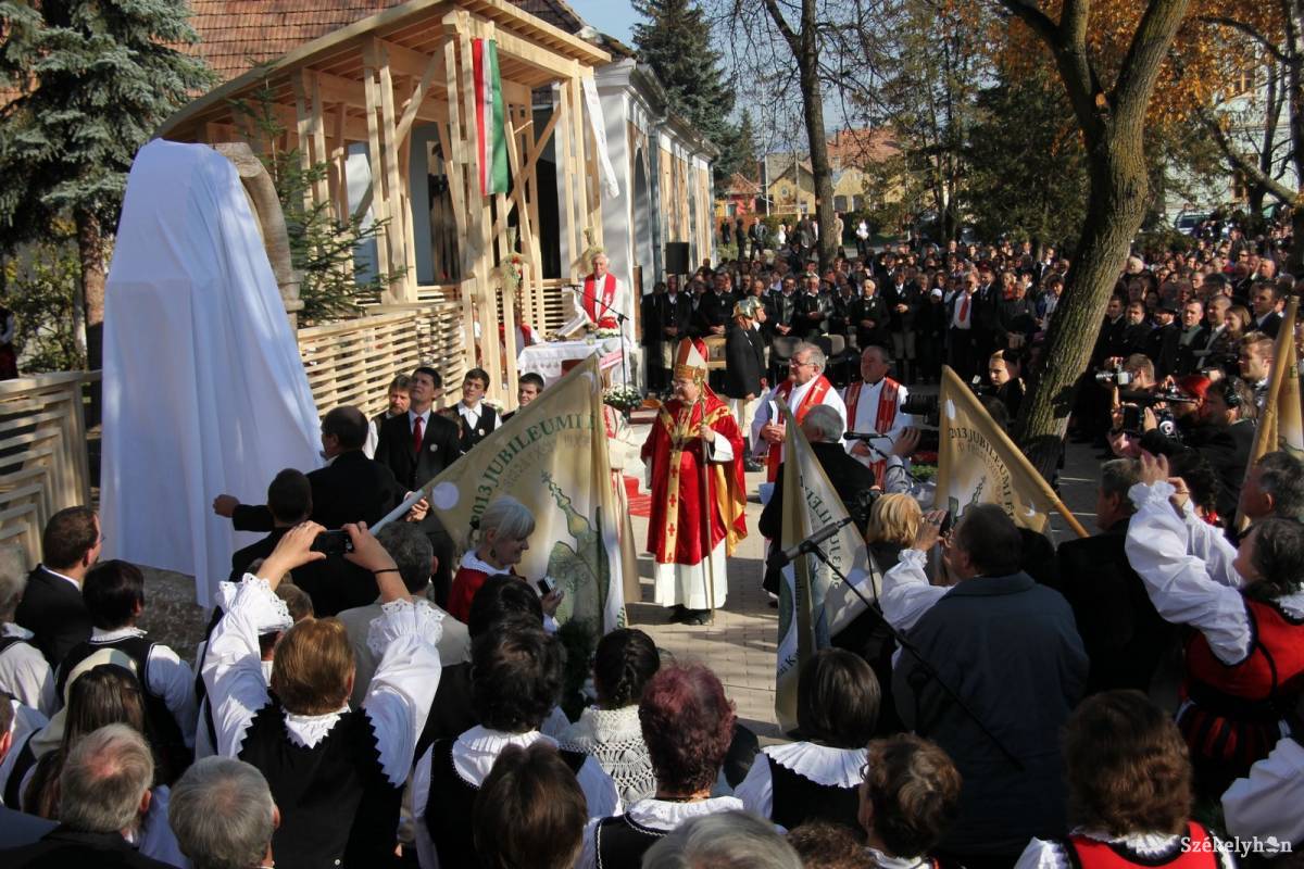 &bullet;  Fotó: Balázs Katalin