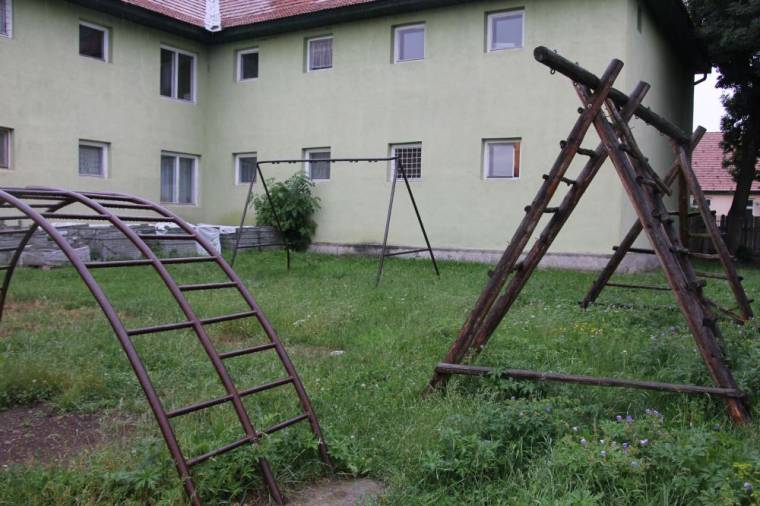 Jótékonysági bál egy új játszótérért