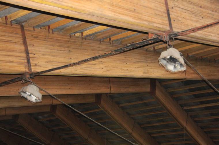 Összefogás a jégpályáért: új lépcsőfokok