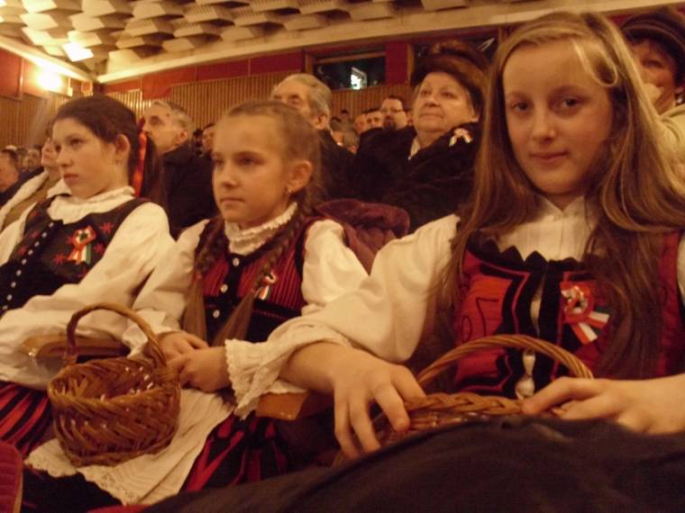Hitet, bátorságot kívánt Orbán Viktor március 15-én a gyergyószentmiklósiaknak