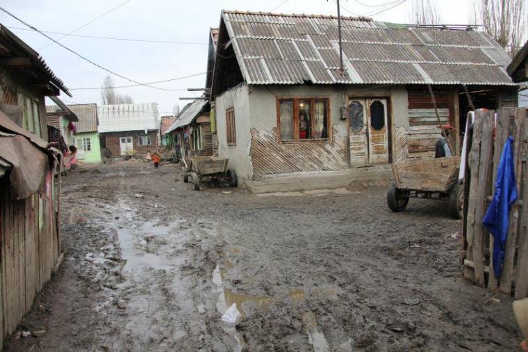 Házszámot kapnak a téglagyári putrik