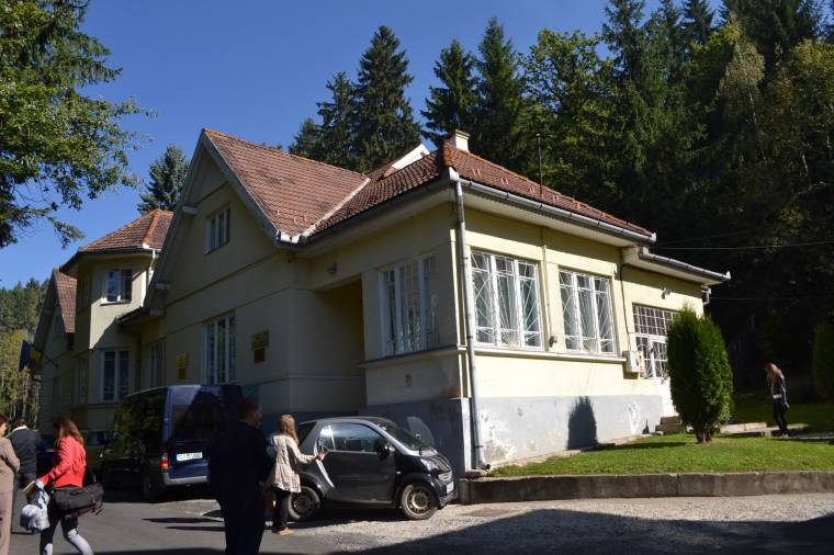 Cégérre a turizmus terén is szükség van