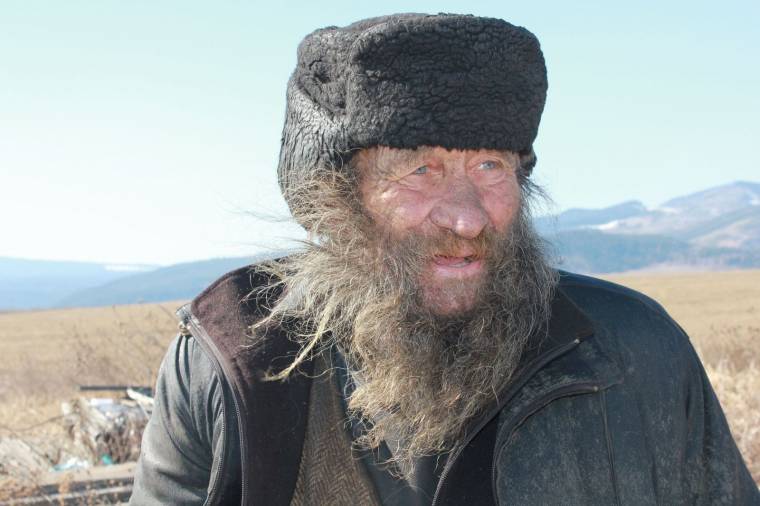 „Halálhíremet határozottan cáfolom”