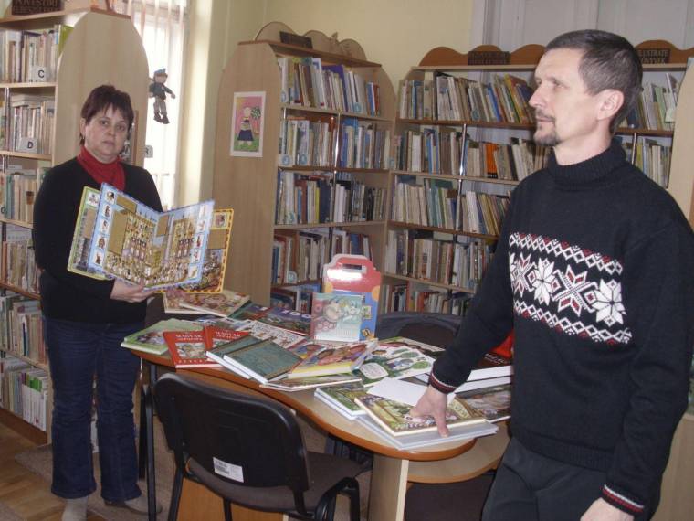 Gazdagodott a szentmiklósi könyvtár