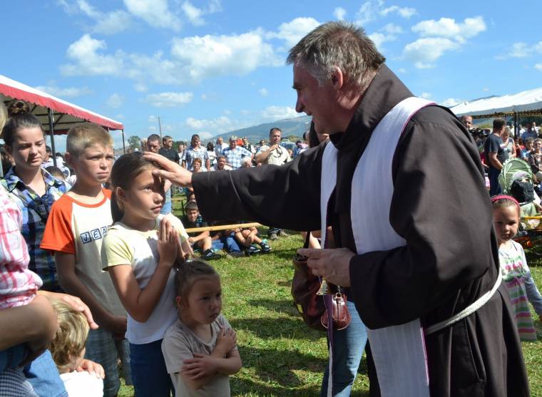 Megemlékezést tartanak a Tatárdombnál Böjte Csaba neveltjei