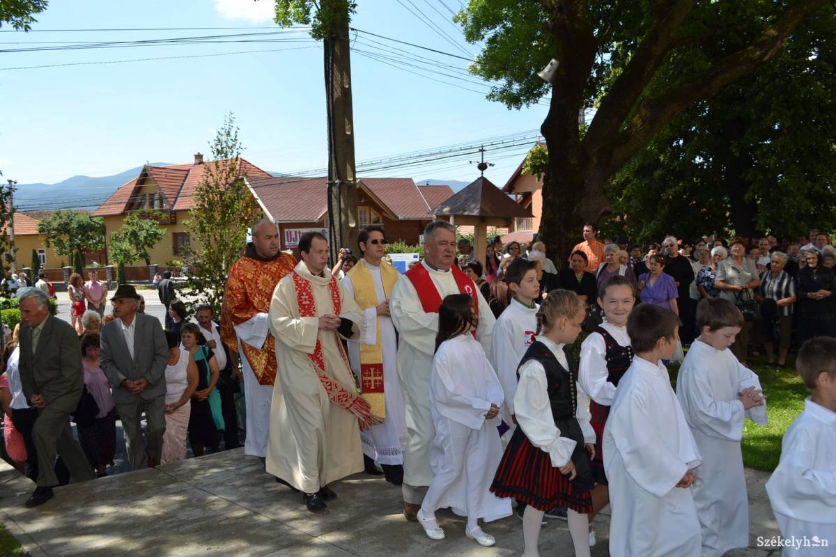 &bullet;  Fotó: Balázs Katalin