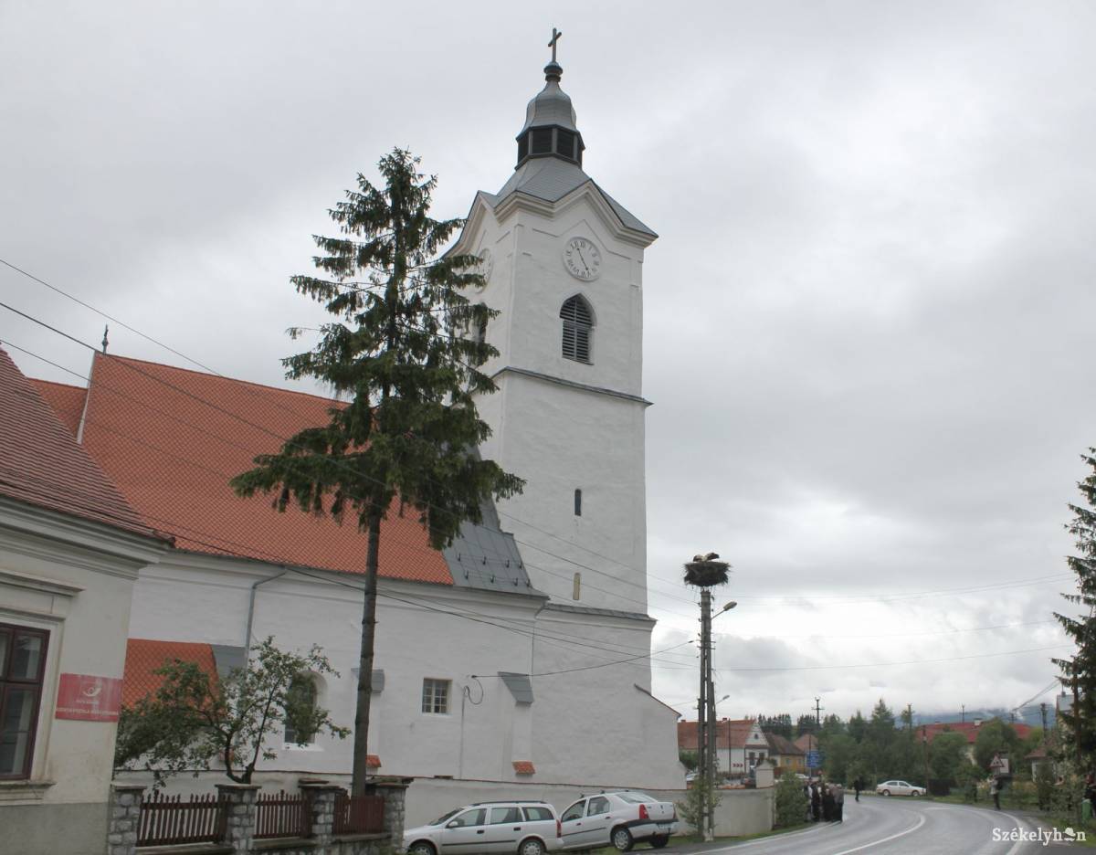 &bullet;  Fotó: Pethő Melánia