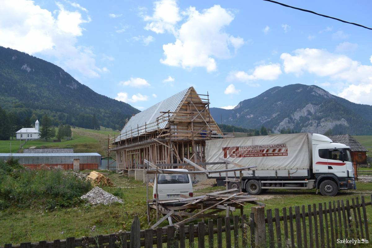 &bullet;  Fotó: Balázs Katalin