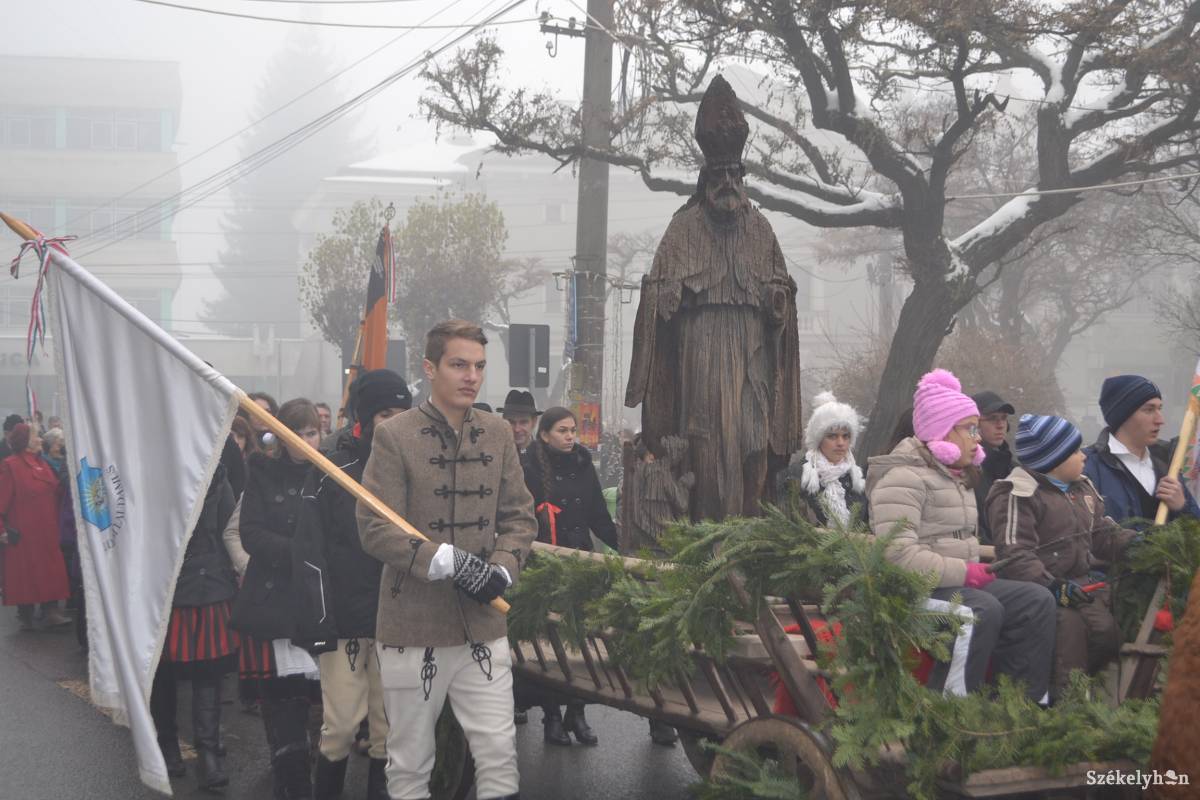 &bullet;  Fotó: Balázs Katalin