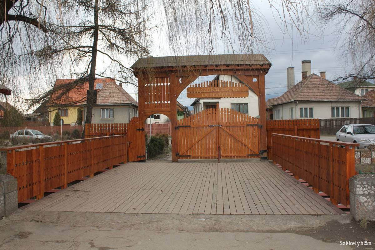 &bullet;  Fotó: Balázs Katalin