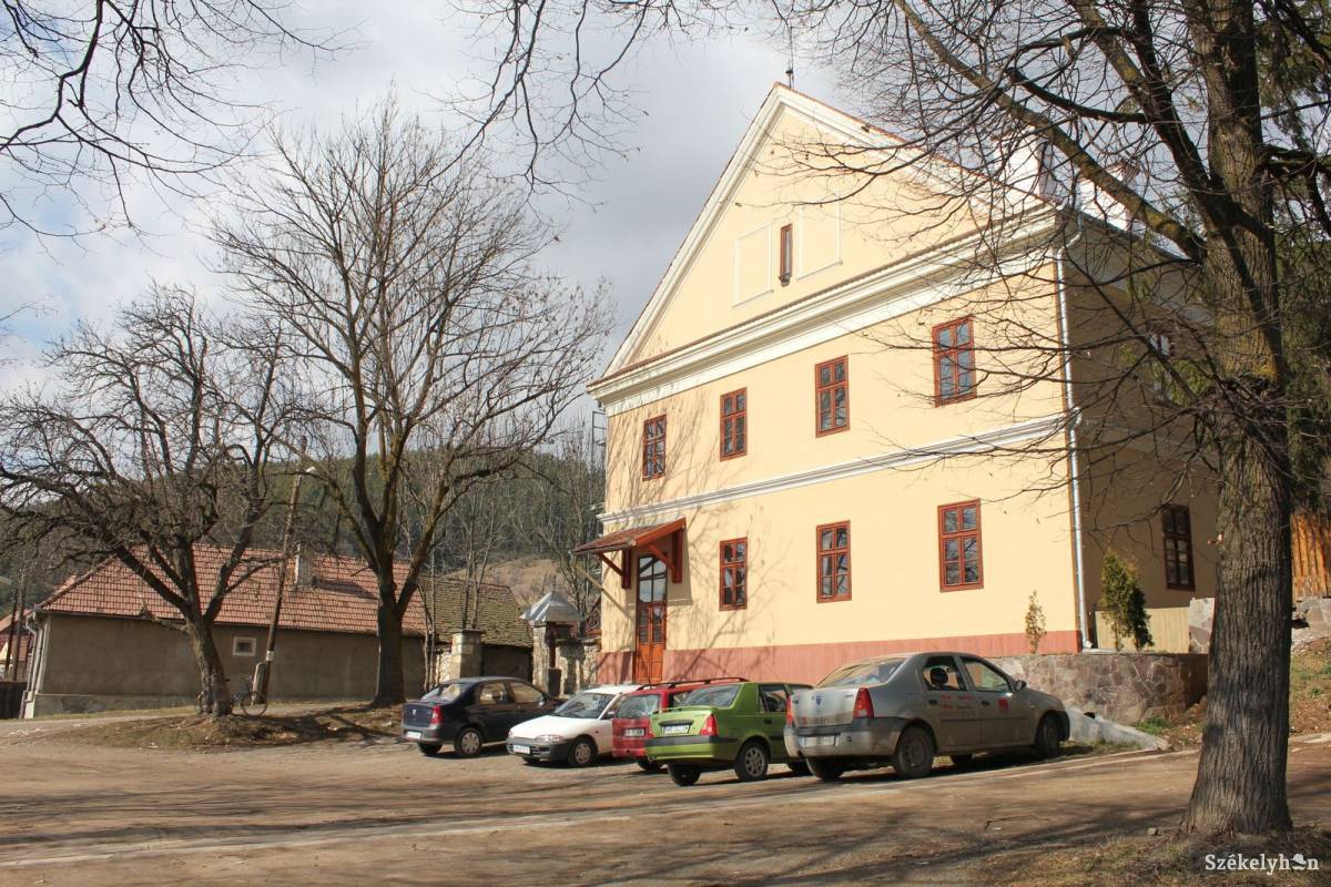 A Schola vendégház, a megyei tanács alintézményének szárhegyi bázisa. Archív •  Fotó: Balázs Katalin