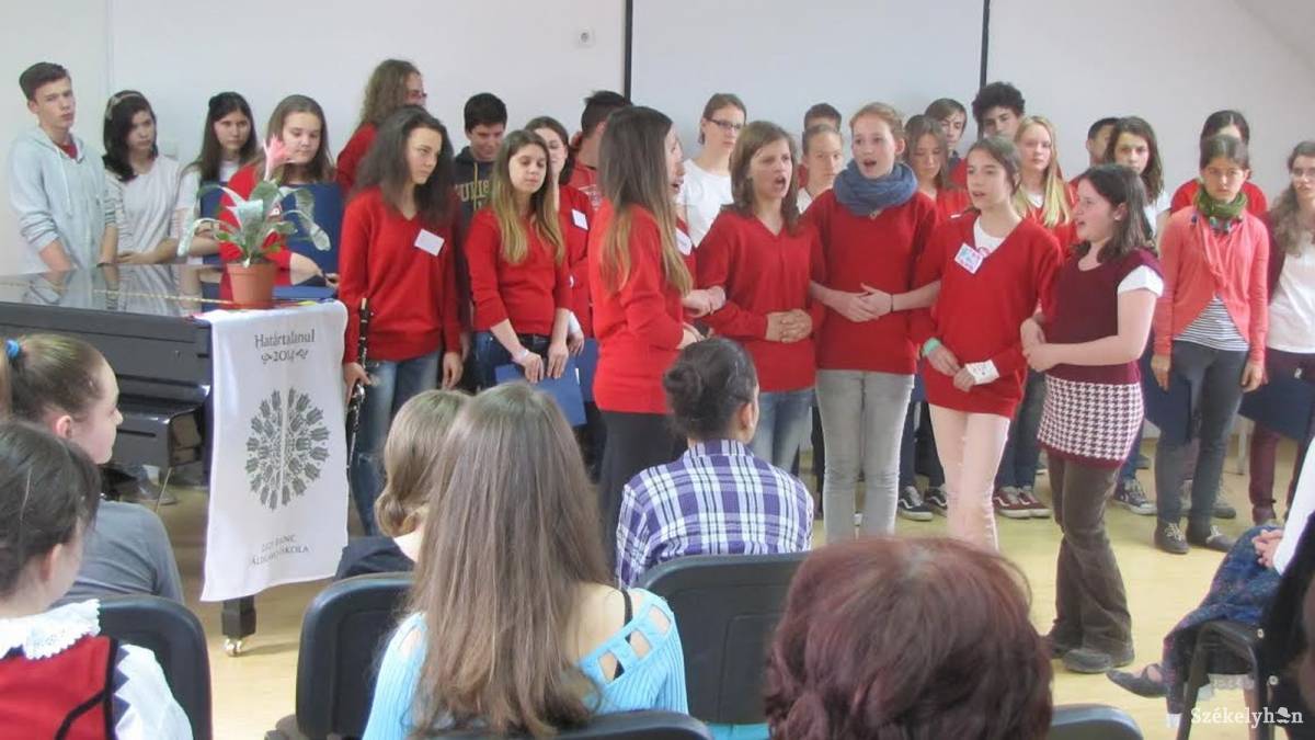 &bullet;  Fotó: Baricz Tamás Imola