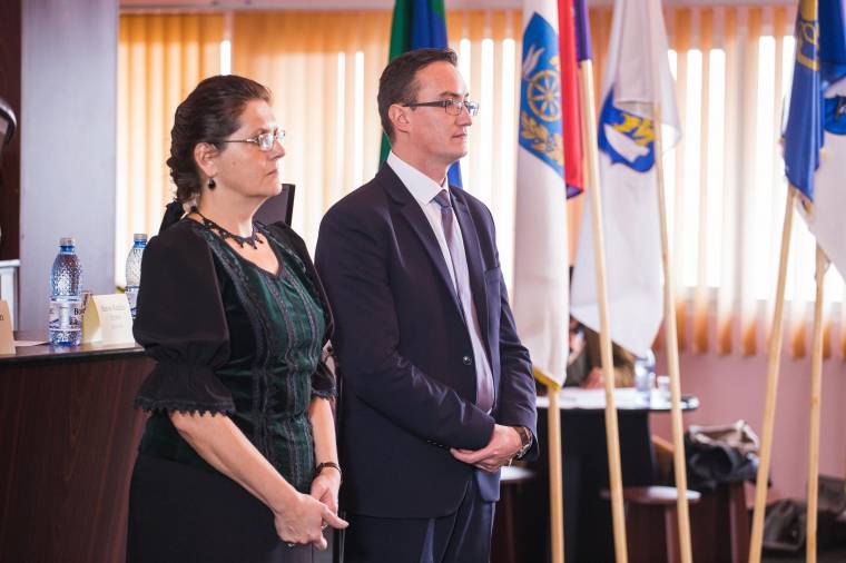 Dísztanácsülést tartottak Gyergyószentmiklóson