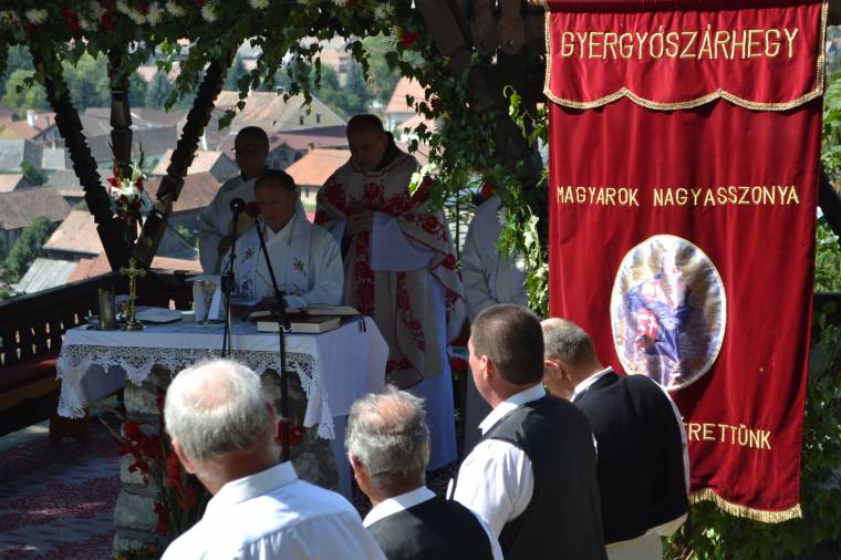Búcsús szentmise Gyergyószárhegyen
