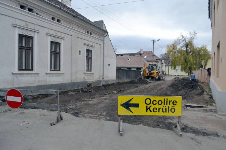 Négy utcát újítanak fel Gyergyószentmiklóson