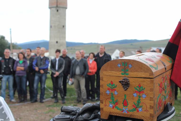 Önzetlen barátság a tulipános láda körül