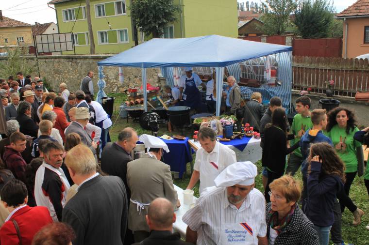 Ünnepelt az örmény közösség Gyergyószentmiklóson