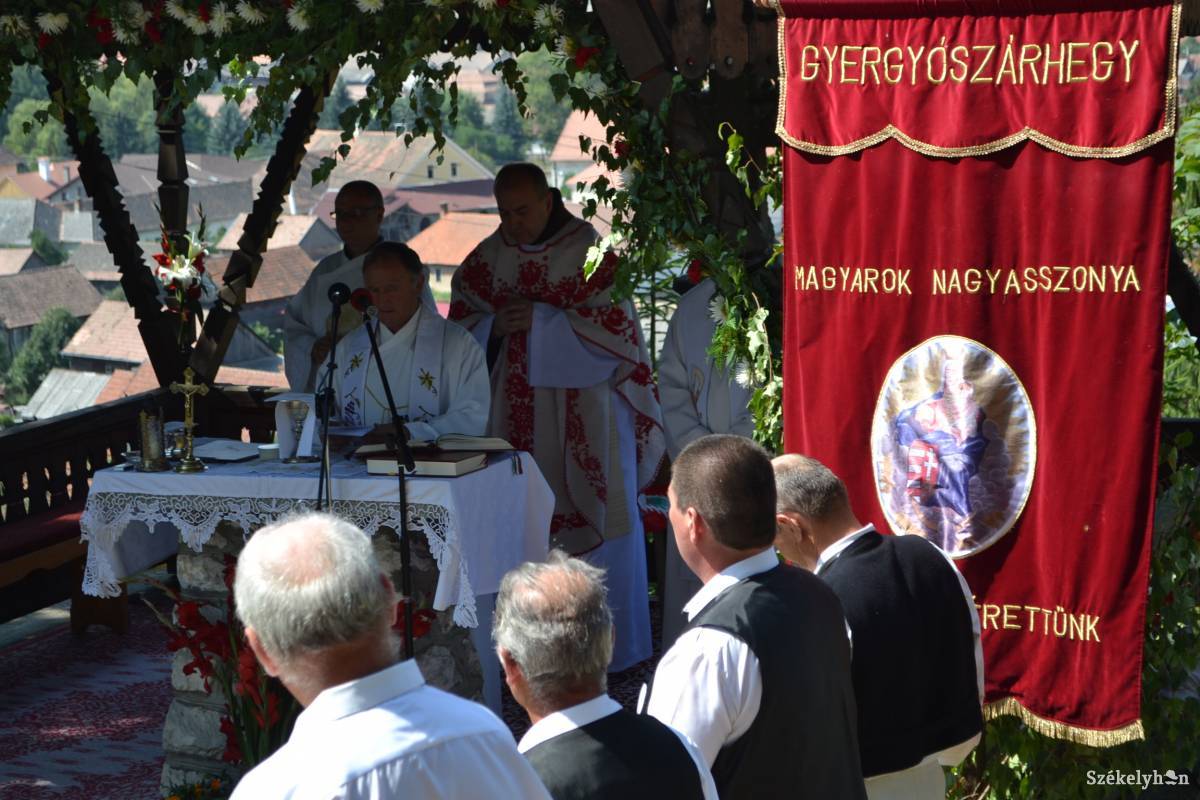 &bullet;  Fotó: Balázs Katalin