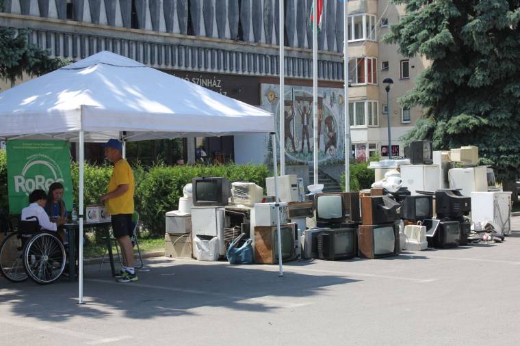 Megszabadulhatnak az elektronikai hulladéktól a gyergyószentmiklósiak