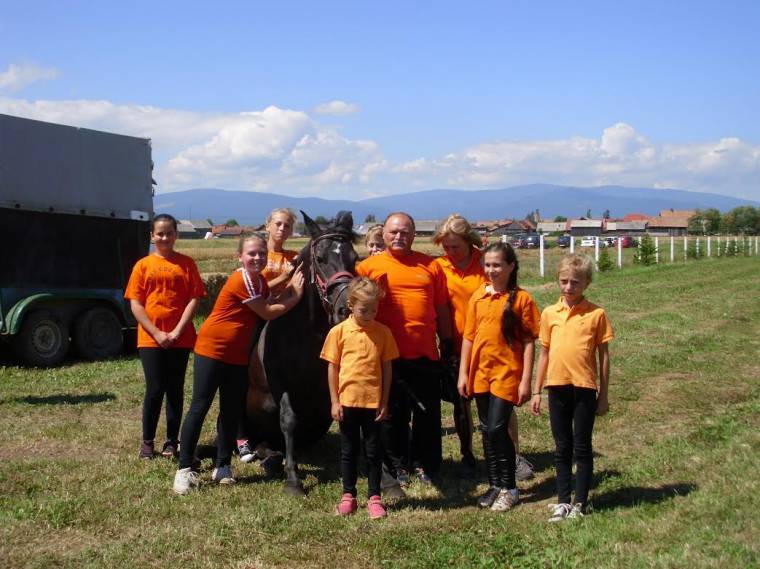 Tornagyakorlatok lovon