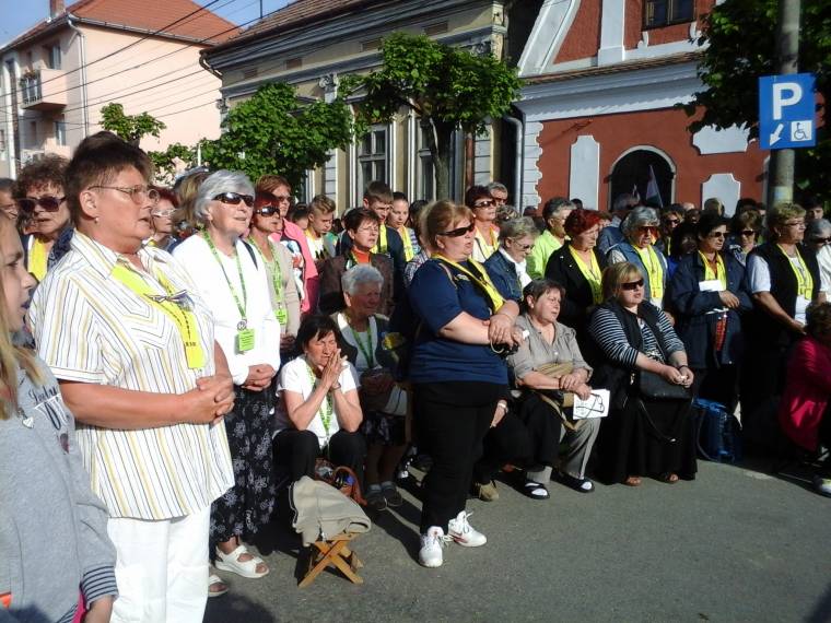 Elbúcsúztatták a Boldogasszony Zarándokvonat utasait