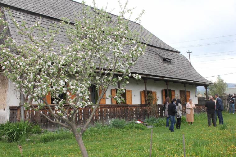 Kezdődnek a munkálatok a Benedek-kúrián