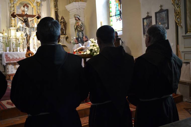 Fogadalommegújító ferencesek