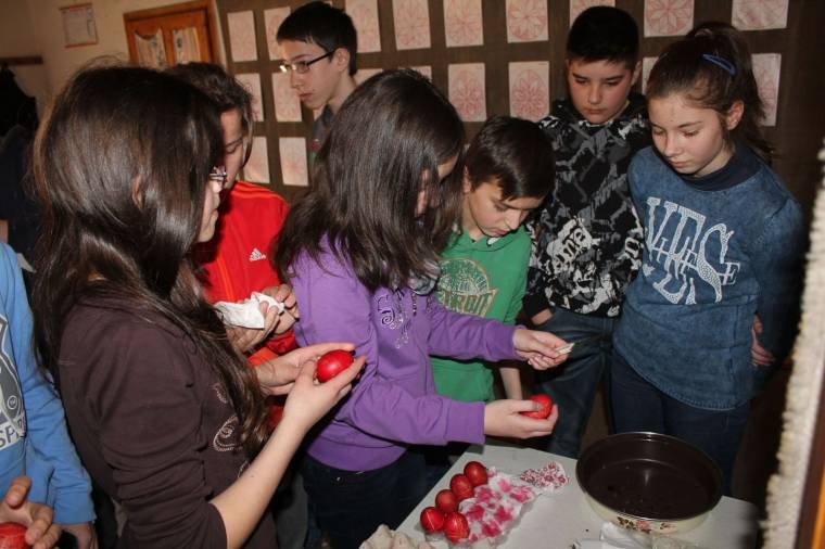 Húsvétváró foglalkozás a gyergyószentmiklósi alkotóházban