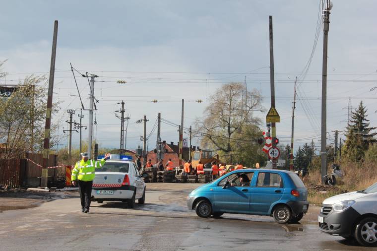 Javítási munkálatok miatt lezárják a vasúti átkelőt Gyergyószentmiklóson