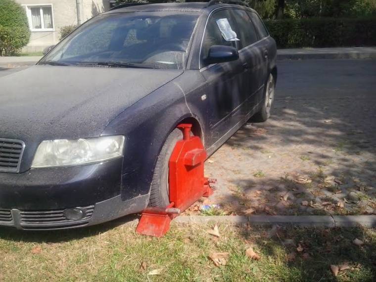 Ahol este nyolc után már nem veszik le a kerékbilincset