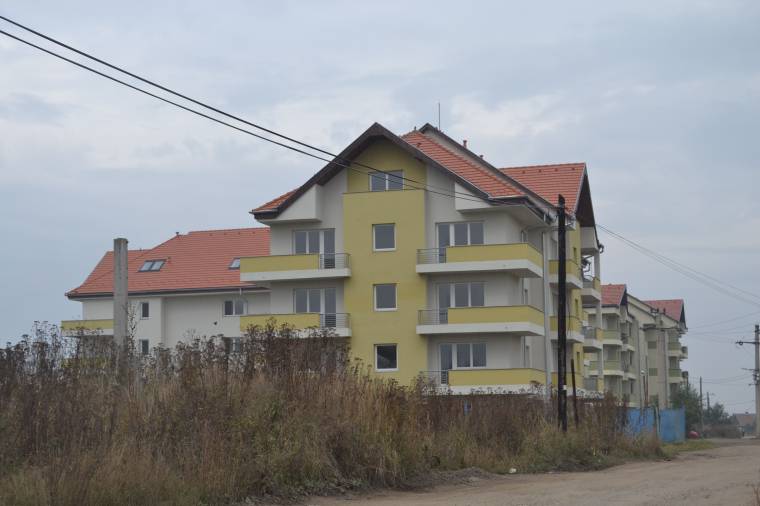 Célegyenesben a második szociáis tömbház közművesítése Gyergyószentmiklóson