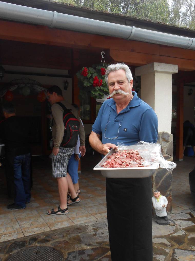 Lovaggá avatták a népi ízek őrzőjét