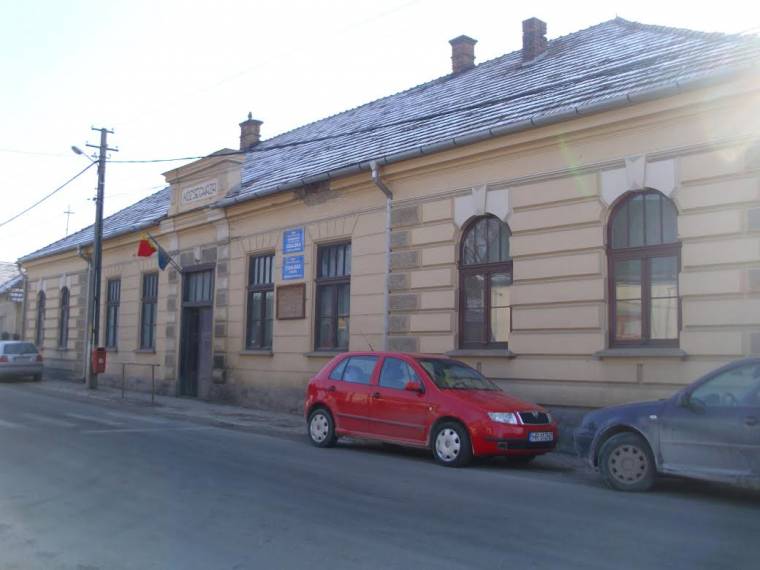 Bölcsődét hoznának létre a volt csomafalvi községházában