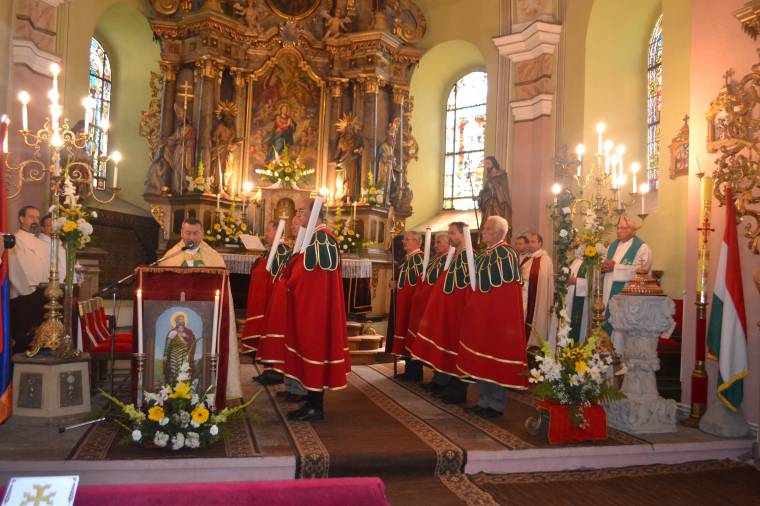 Megáldották a gyergyószentmiklósi örmény templom 115 éves restaurált orgonáját