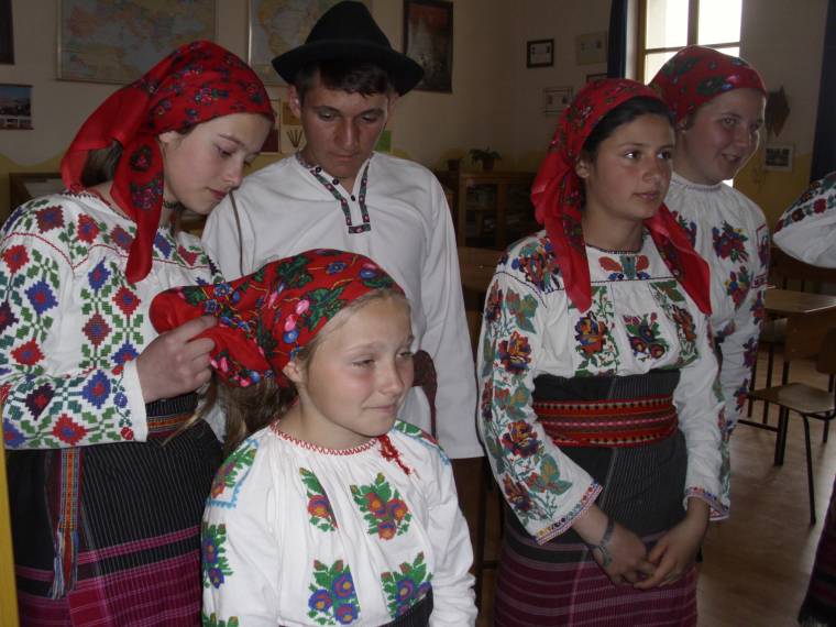 Tizenkét órás programmal várja az érdeklődőket az idei Csángó bál Budapesten