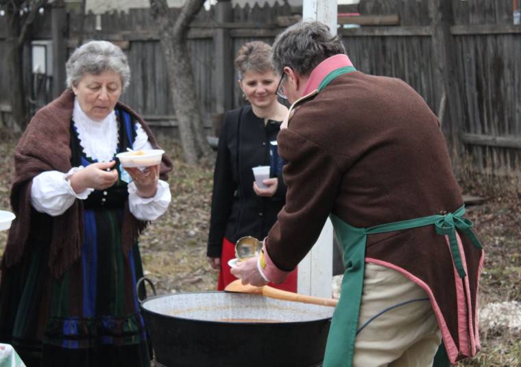 ’48-as megemlékezés politikai lózungok nélkül