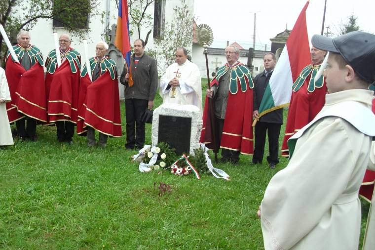 Emlékezés és jövőbe tekintés örmény módra
